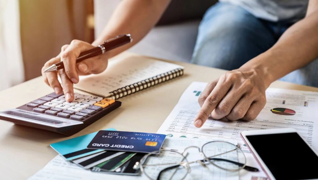 How Can Credit Consulting Help You Save Money on Interest Rates?